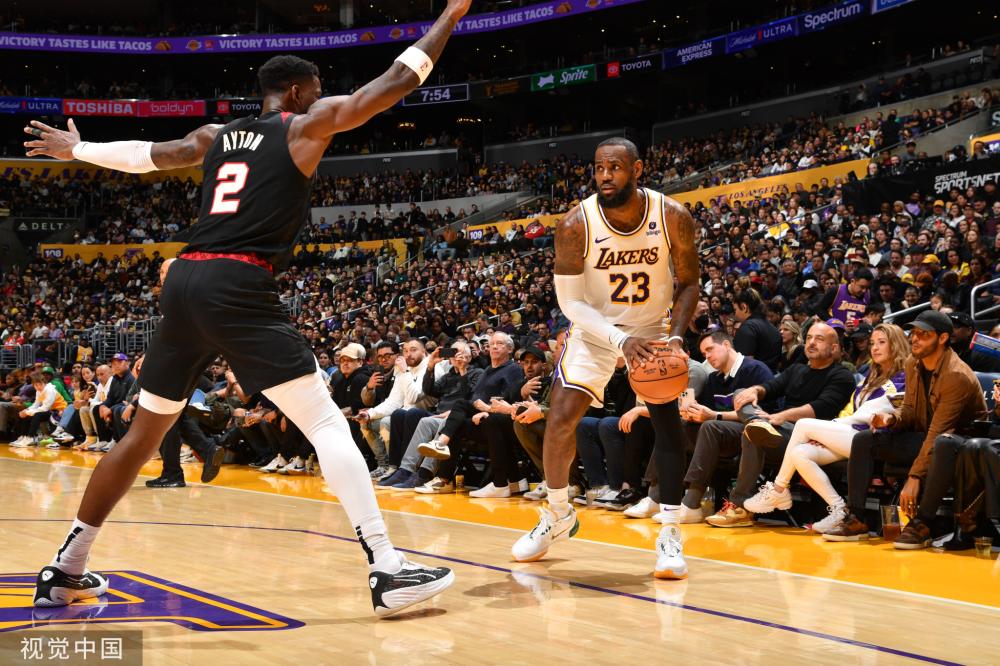 萨卡全场贡 萨卡全场贡