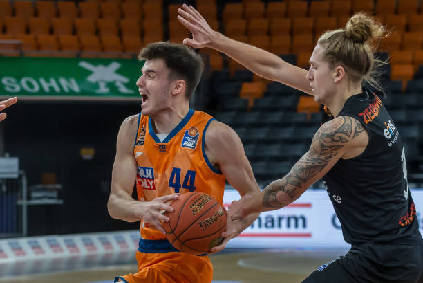 响球队的士 响球队的士