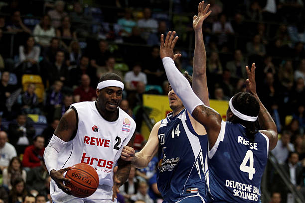 并提高投篮 并提高投篮