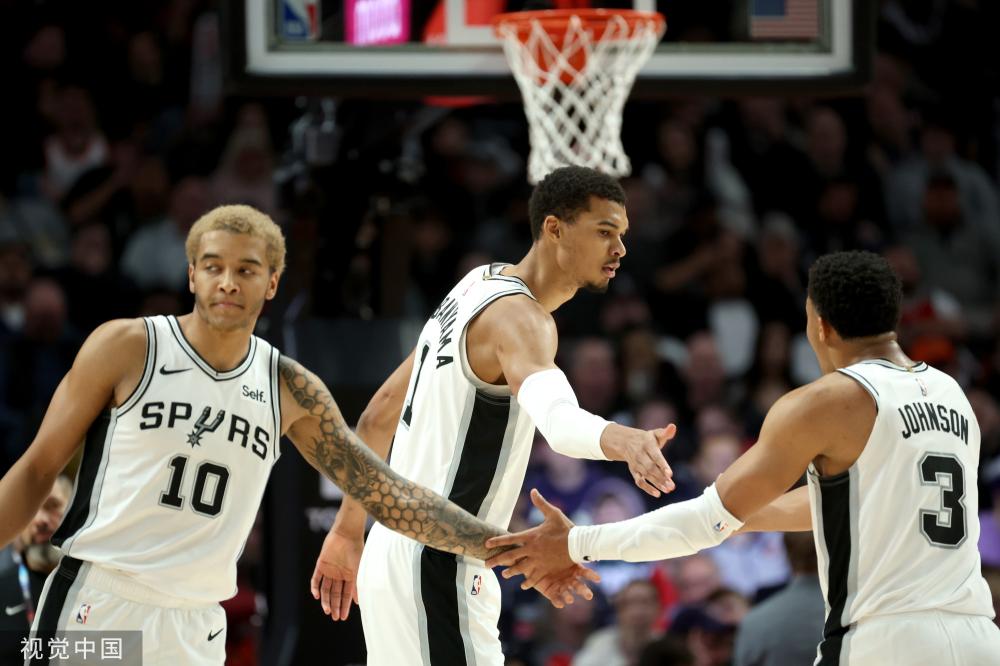 集中在这两 集中在这两